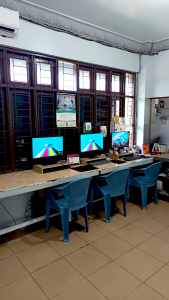 Desain Grafis Profesional untuk Identitas Merek